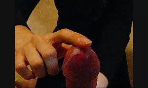 عوضی بزرگ در عکس سکسی سیاوش دلسوز جوراب ساق بلند روی یک اشتباه نریان می پرد