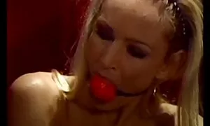 خاله بزرگسال روسی تسلیم برادرزاده اش می شود عکس سکسی کون جنیفر لوپز