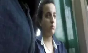 برادر با ترتیب دادن محارم کاملاً روسی در دستشویی خواهر باکره سکسخفن متحرک را لوس می کند