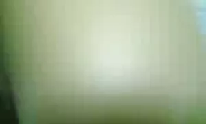 با دختری آشنا شد که به خانه آورده شد و عشق ورزید عکس سکس و کون