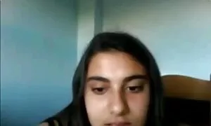 سبزه بیدمشک خود را خودارضایی می کند عکس کون سکسی دختر